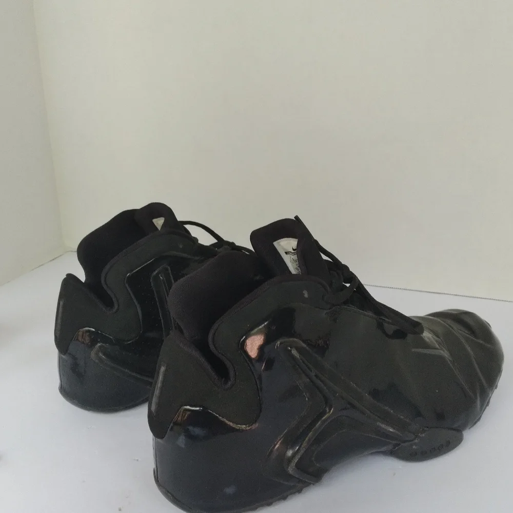 Black Patent Leather Athletic Dance Sneakers‎ Performance Shoes Mid-Top